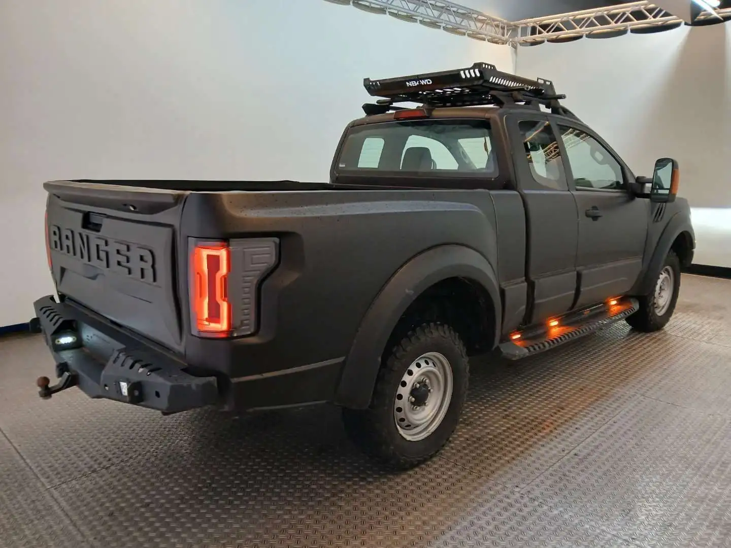 Ford Ranger XL Extrakabine 4x4 X-TREME UMBAU/MATT/BAR Noir - 2