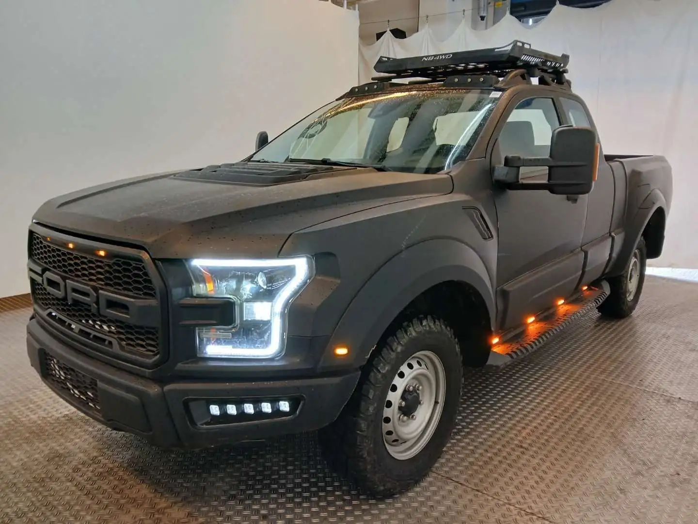 Ford Ranger XL Extrakabine 4x4 X-TREME UMBAU/MATT/BAR Noir - 1