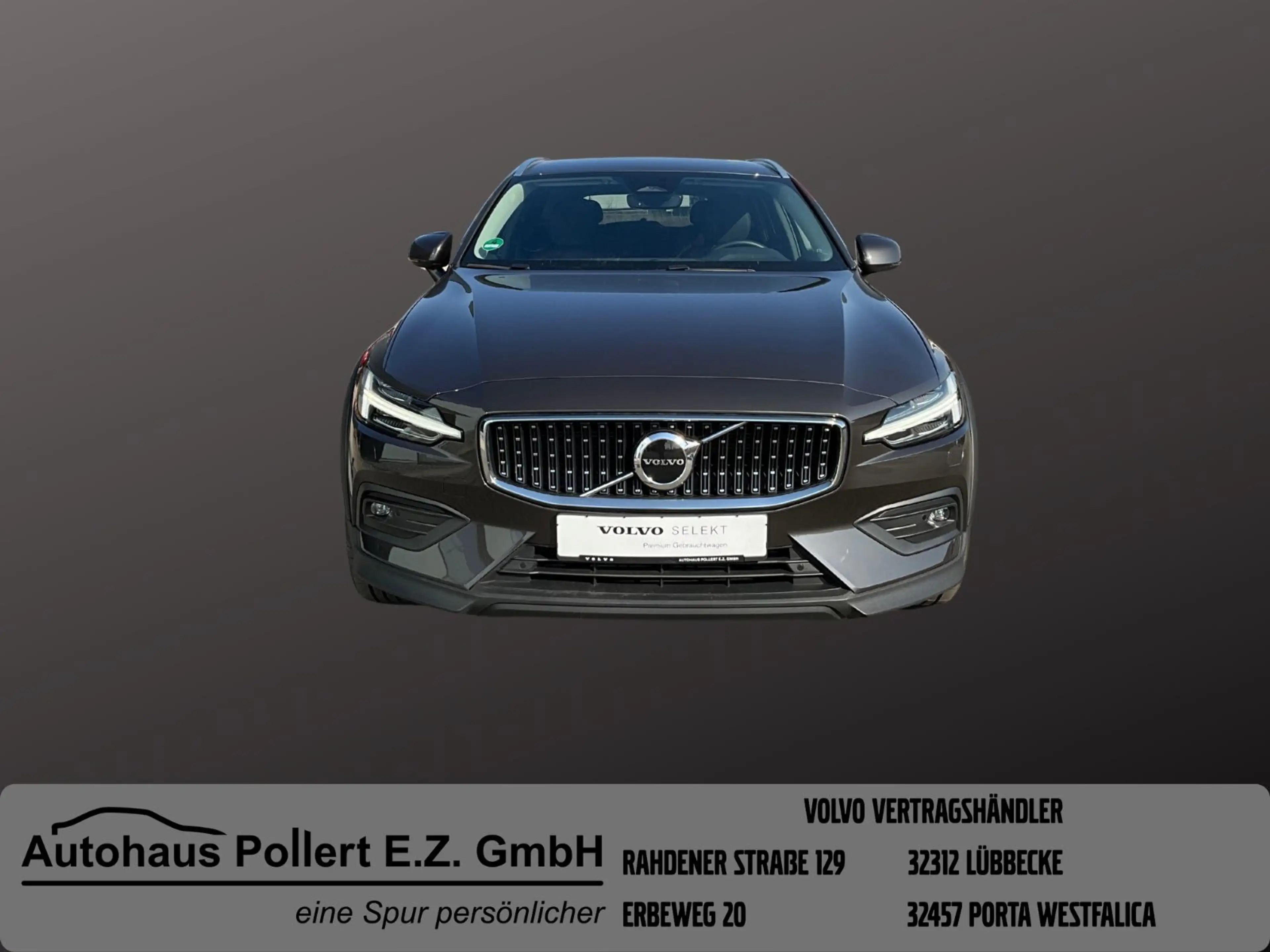 Volvo V60 Cross Country B4 AWD Plus — photo 2