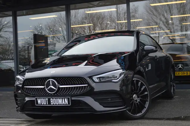 Mercedes-Benz CLA 250 e AMG Led Panorama Widescreen Sfeer Camera 360 Aug