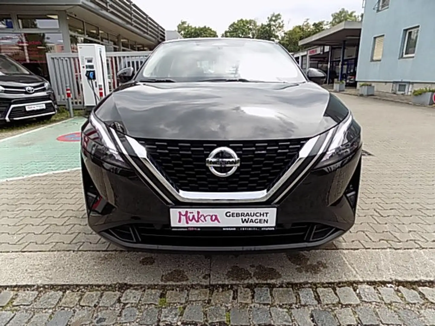 Nissan Qashqai Acenta 1.3 DIG-T MHEV 158 PS Xtronic 8-fach Acenta Noir - 2