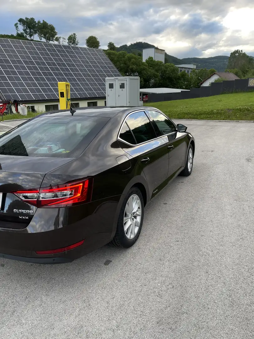 Skoda Superb 2.0 TDI 4x4 DSG Style - 2