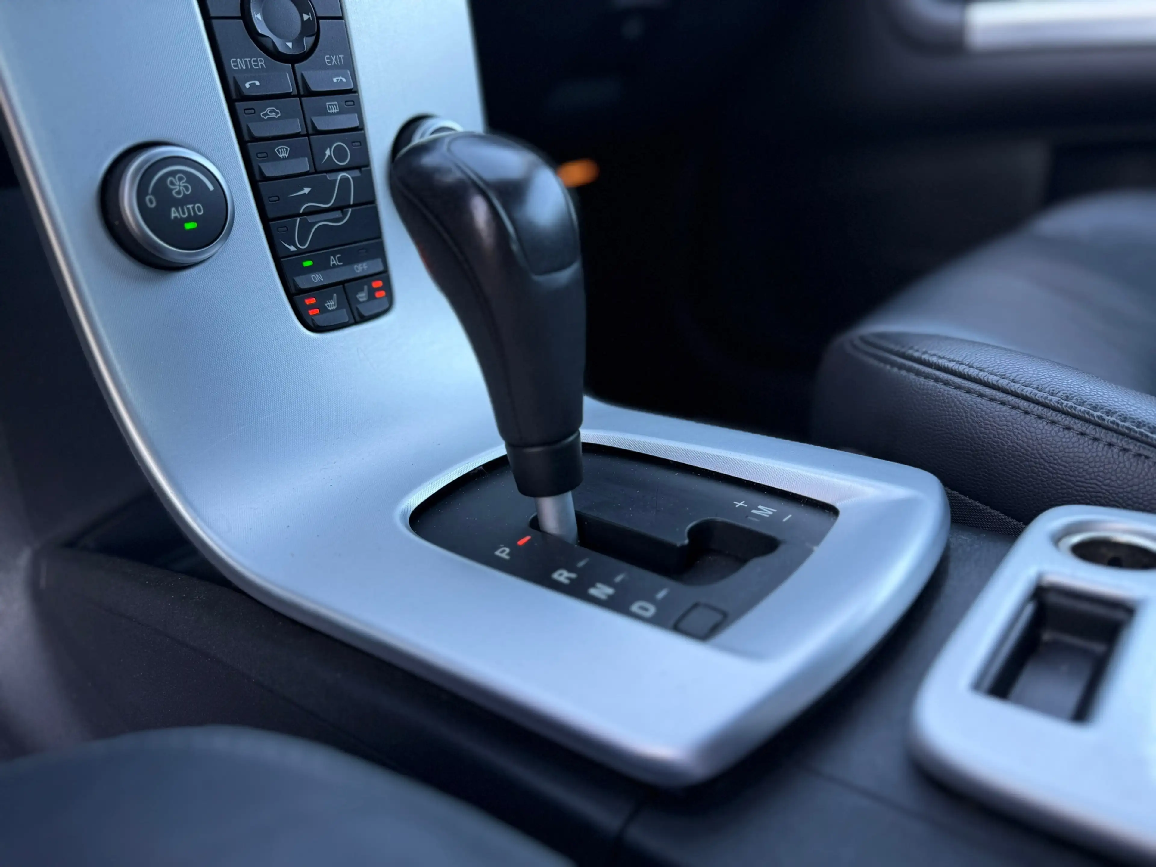 Volvo C30 2.5 T5 230 PK Summum Automaat Leder Navi Xenon Sto — photo 8
