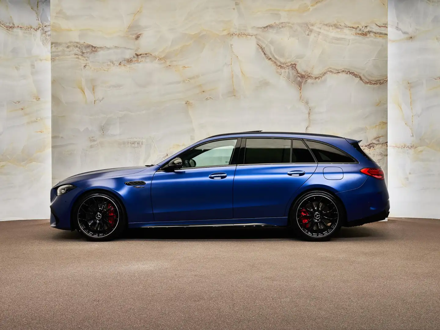 Mercedes-Benz C 63 AMG Estate S E Performance, MANUFAKTUR, pano, Burmeste Blauw - 2