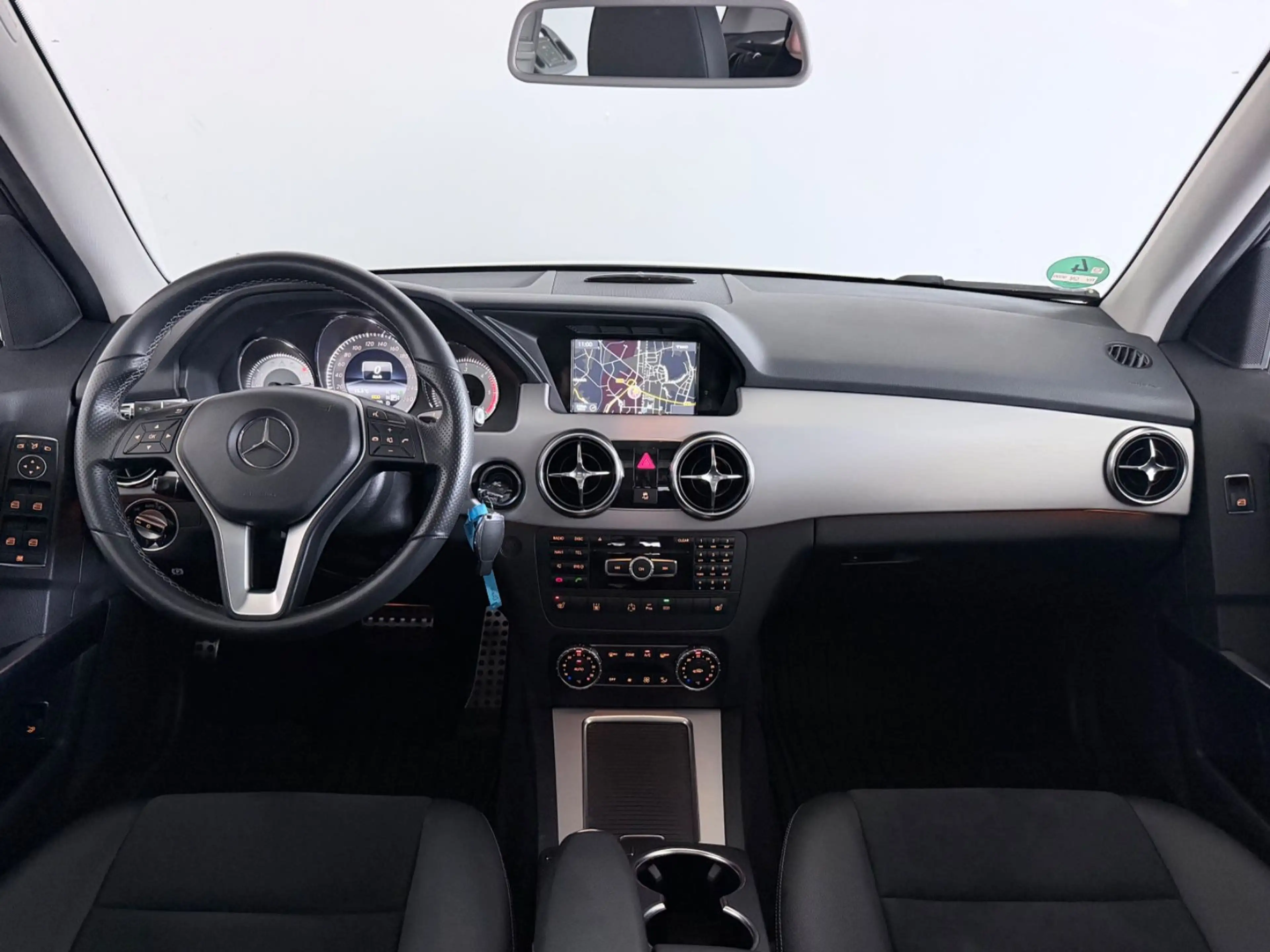 Mercedes-Benz GLK 250 4Matic Harman/Kardon Pano — photo 9