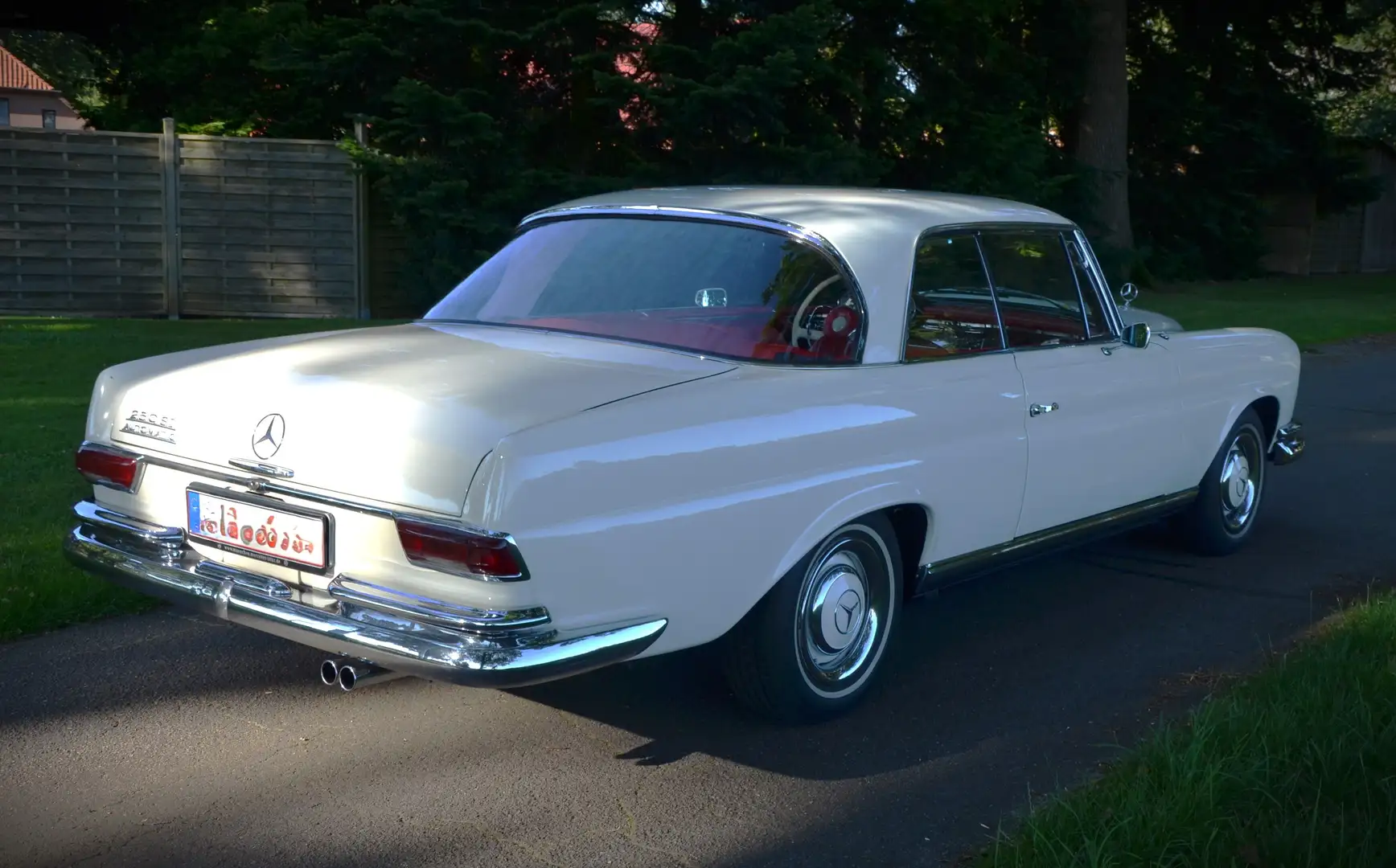 Mercedes-Benz 250 SE - W111 Coupè - SEHR ELEGANTES COUPÈ - Weiß - 2
