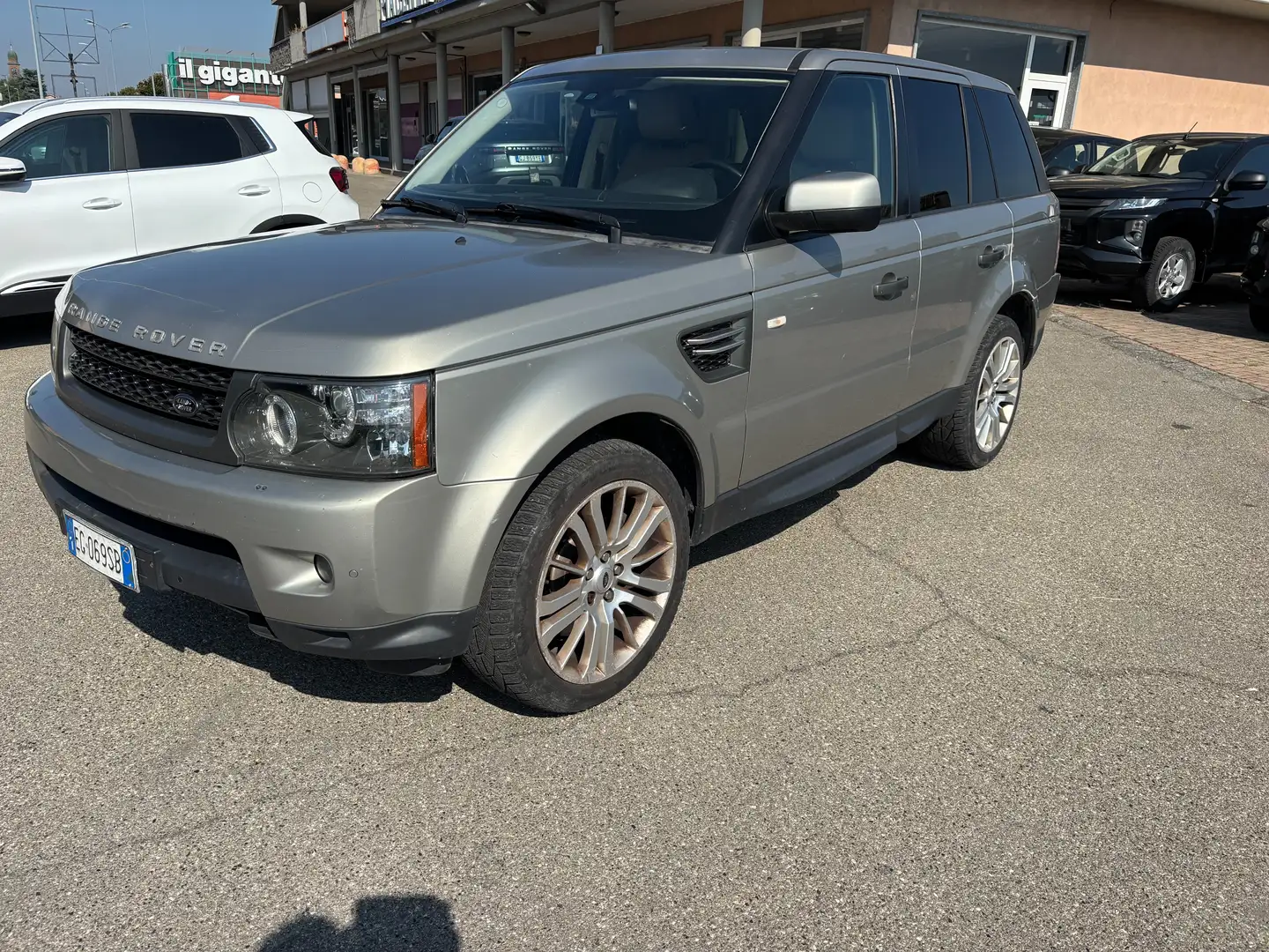 Land Rover Range Rover Sport Range Rover Sport 3.0 tdV6 HSE auto Beige - 1