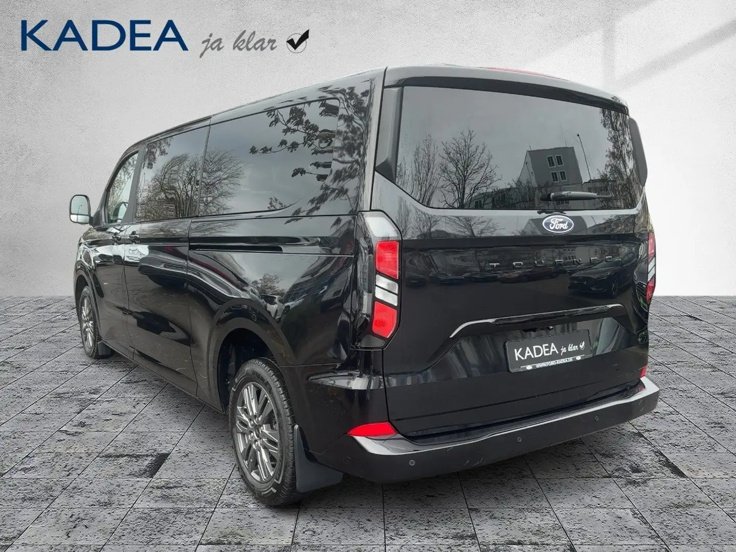 Ford Tourneo Custom Bus 2.0 Automatik L2 Titanium KAM Schwarz - 2