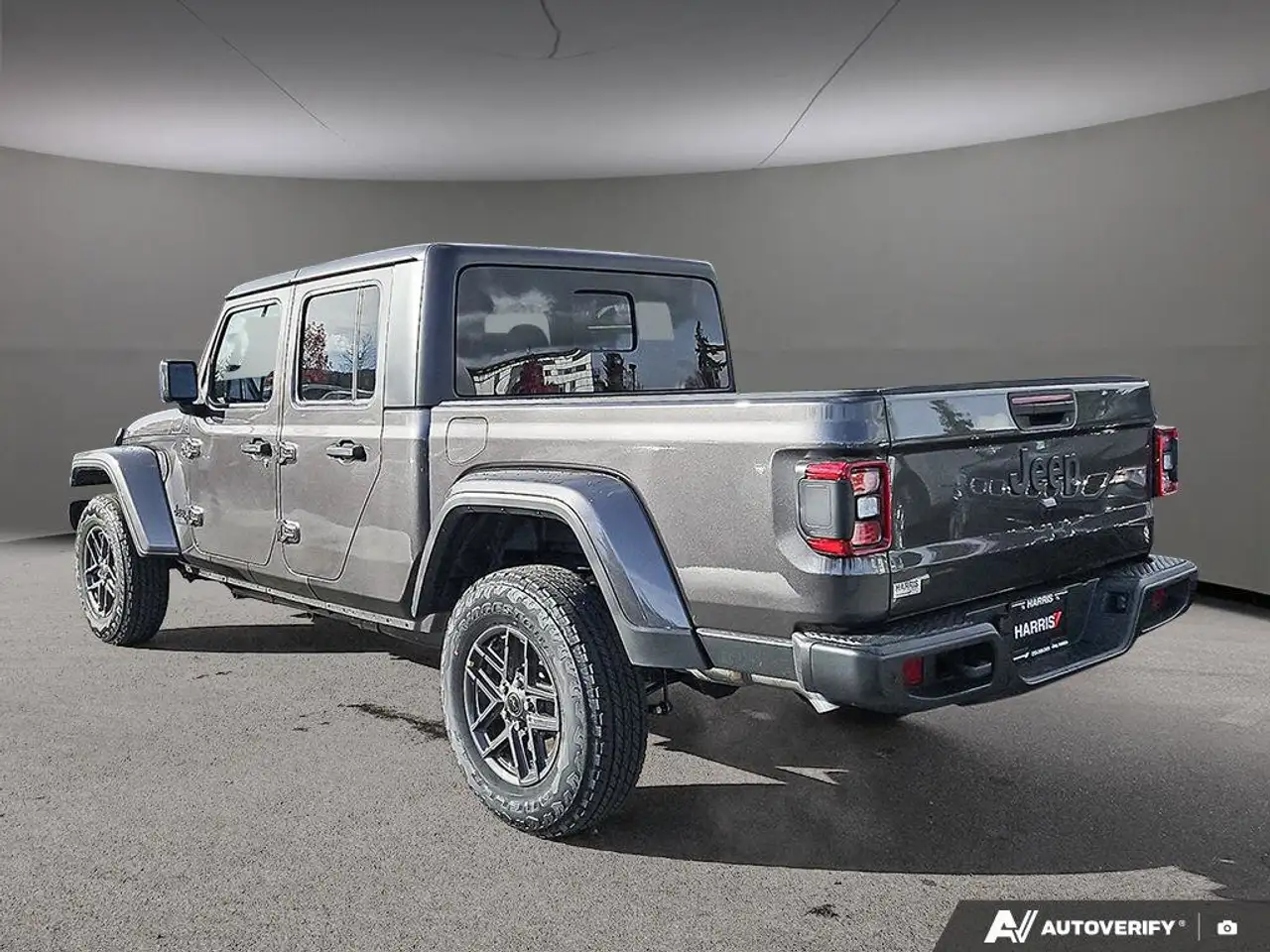 Jeep Gladiator снимка Jeep Gladiator