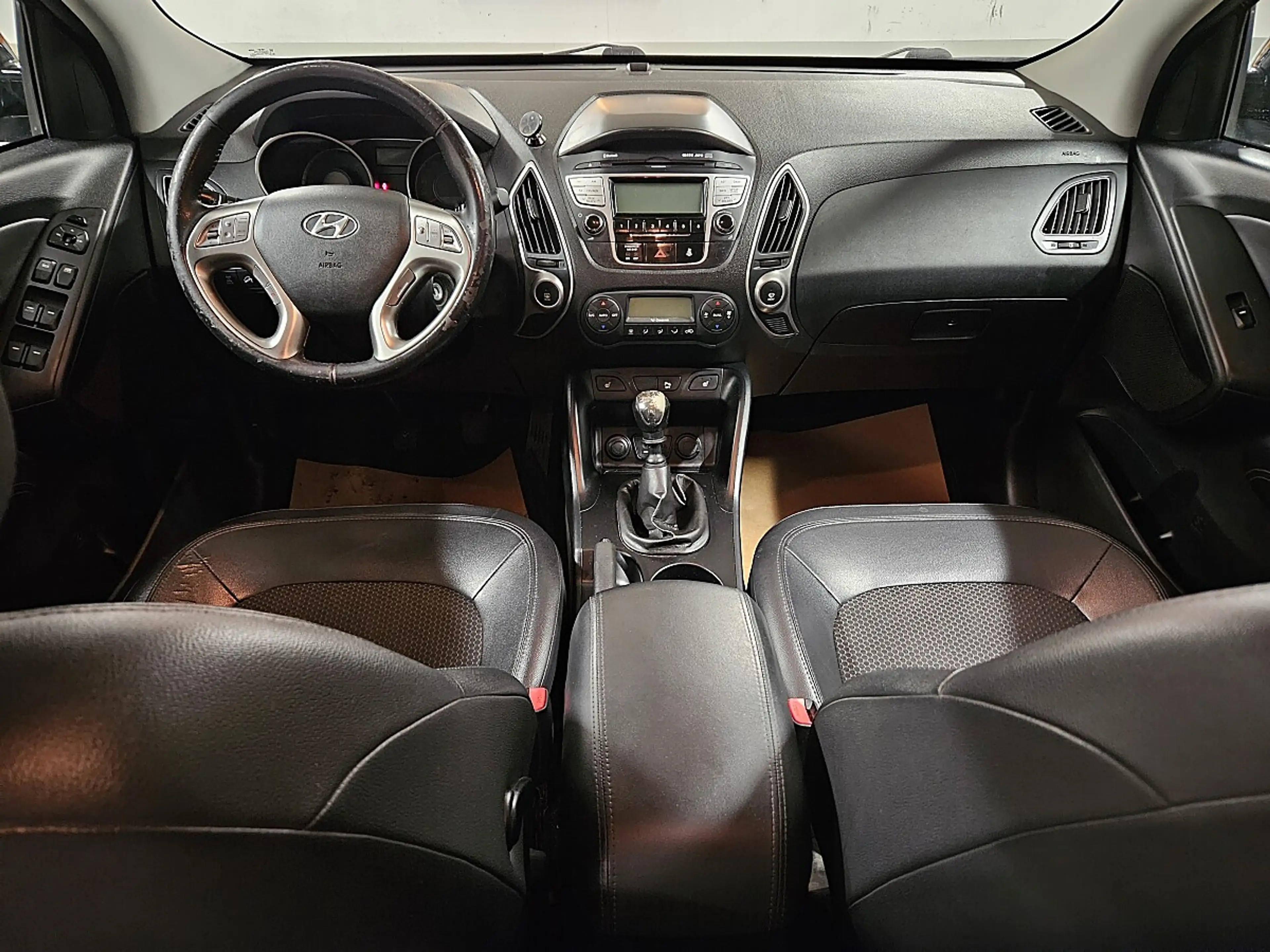 Hyundai iX35 2,0 CRDi Life 4WD — photo 9