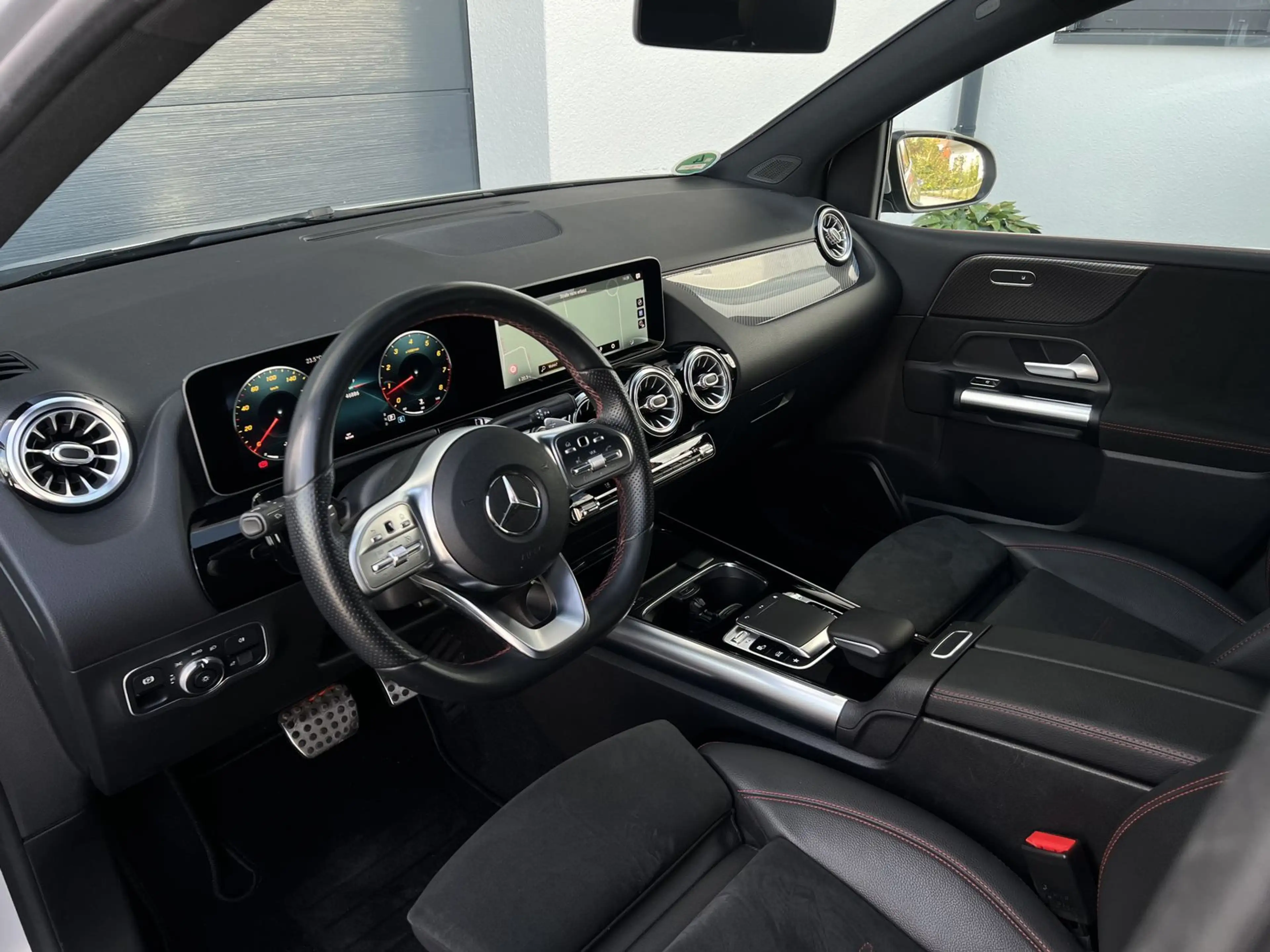 Mercedes-Benz B 220 AMG Line LED NAVI AMBI KAMERA ALU KLIMA — photo 9