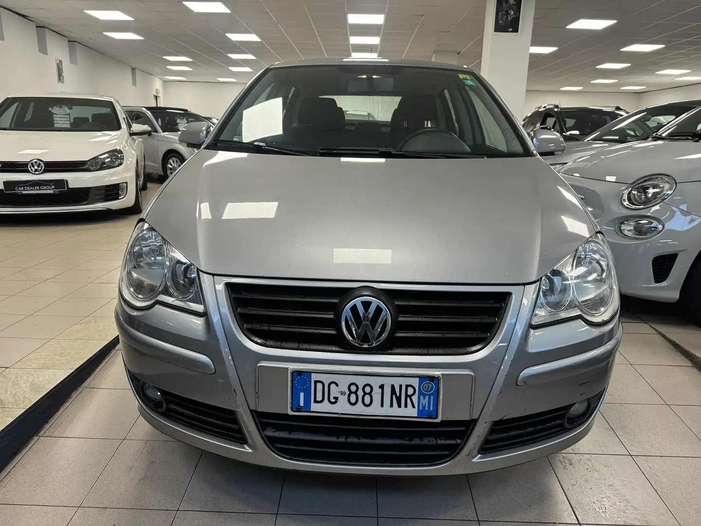 Volkswagen Polo Polo IV 2005 3p 1.6 Sportline Argento - 2