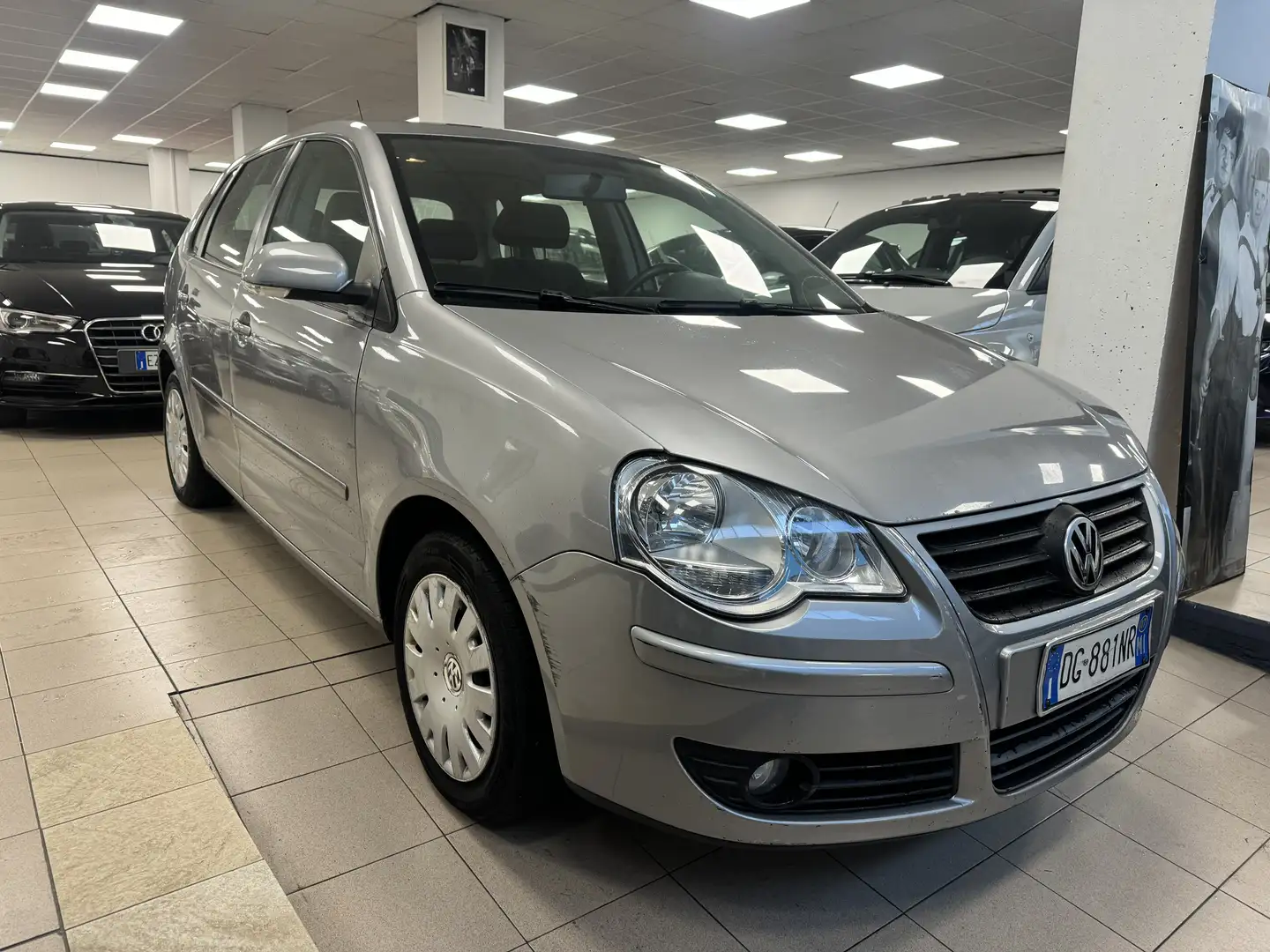 Volkswagen Polo Polo IV 2005 3p 1.6 Sportline Argento - 1