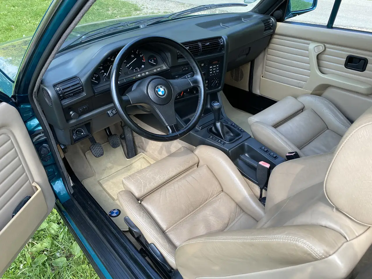 BMW 325i, foto 10