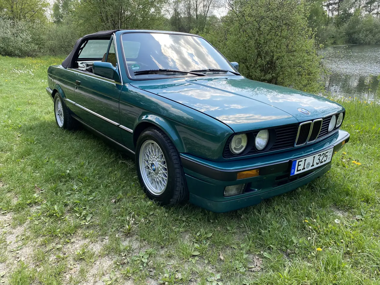 BMW 325i, foto 1