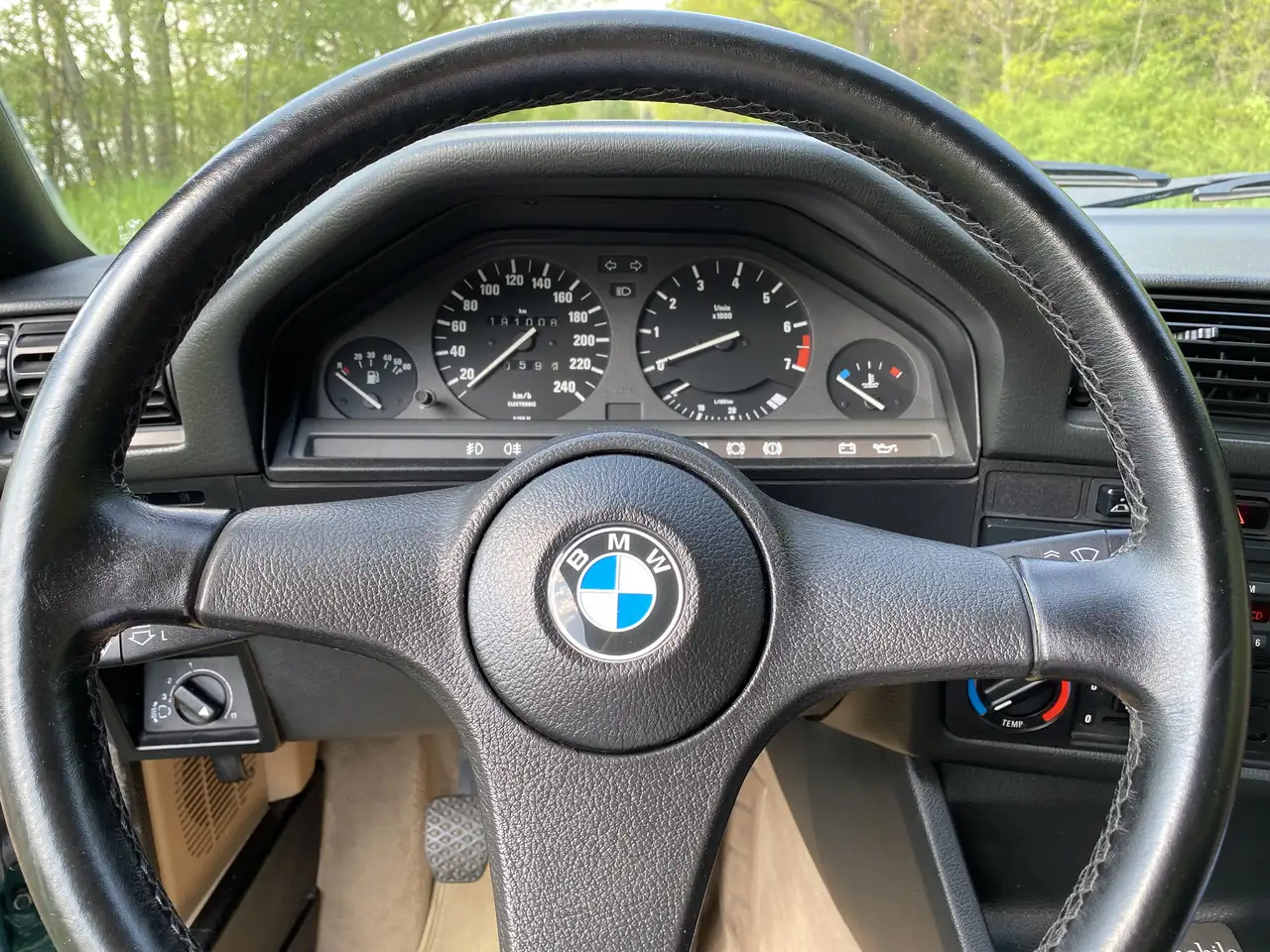 BMW 325i, foto 11