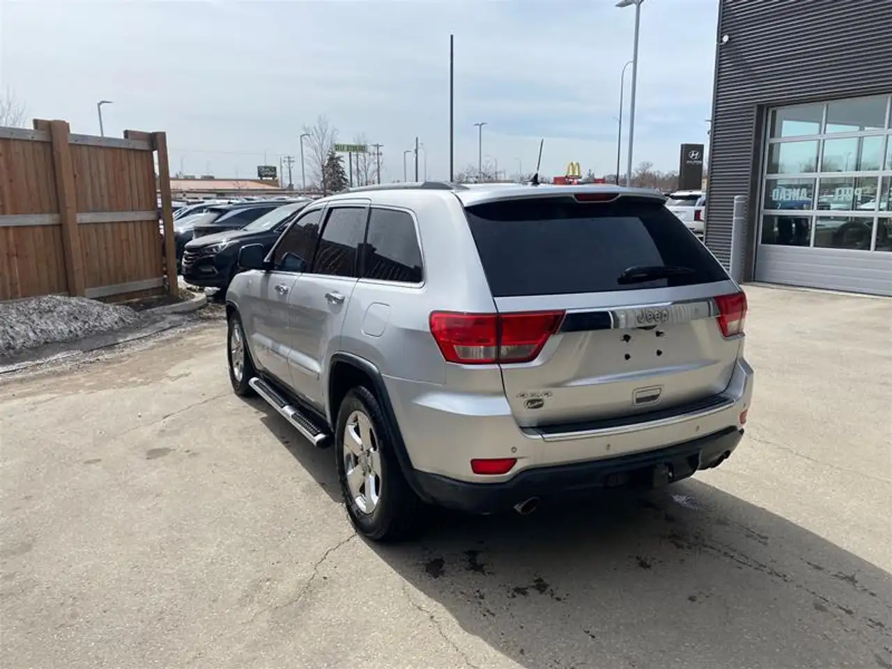 Jeep Grand Cherokee снимка Jeep Grand Cherokee