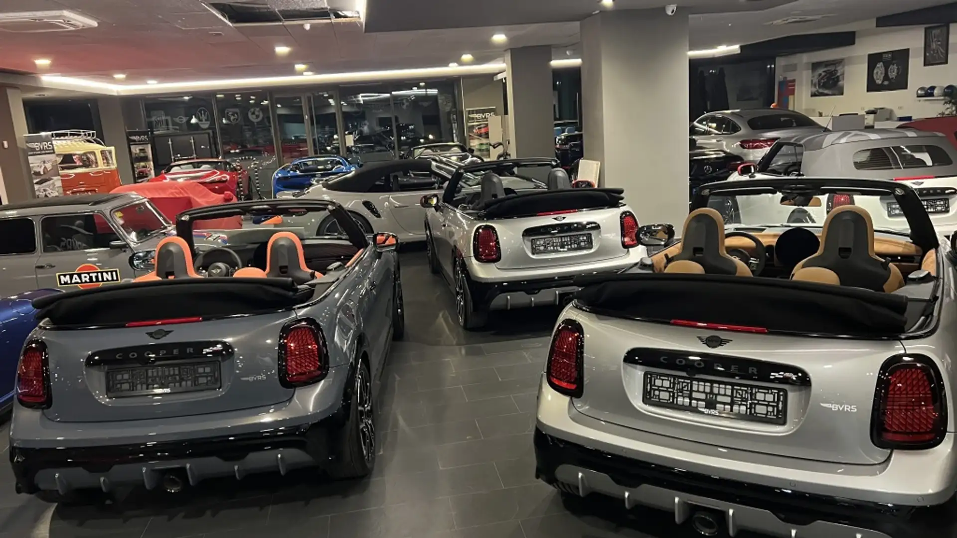 MINI Cooper Cabrio JCW  Aut. Weiß - 1