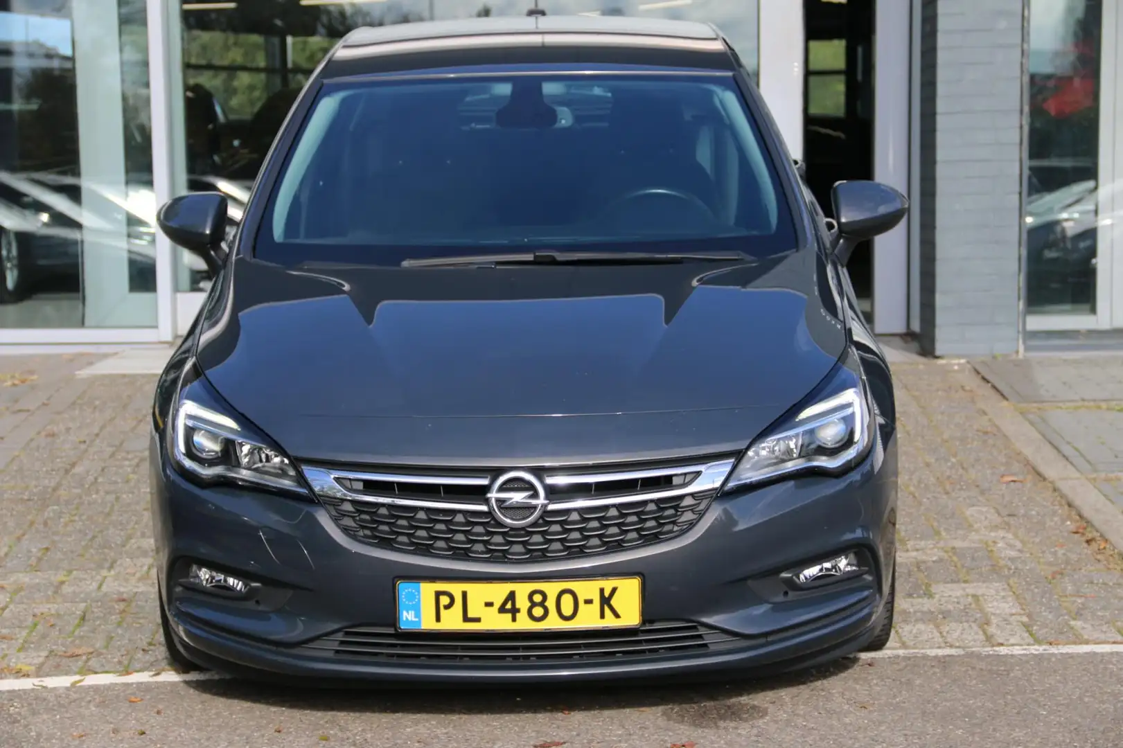 Opel Astra 1.4 Business+ DEALER OND. NL-AUTO NAP! Grau - 2