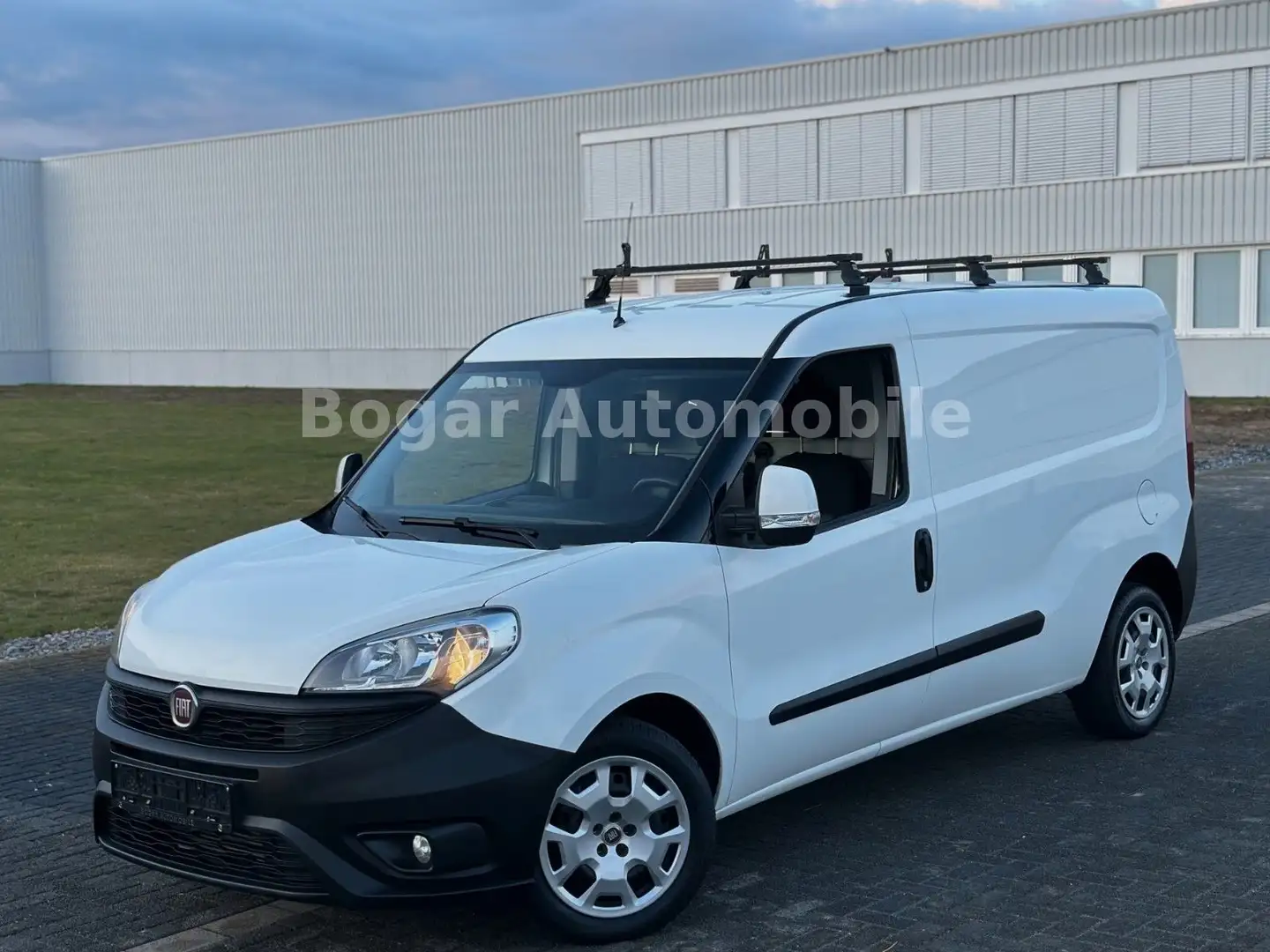 Fiat Doblo 1.6 Multijet MAXI *3 SITZER*6 GANG*LKW* Білий - 1