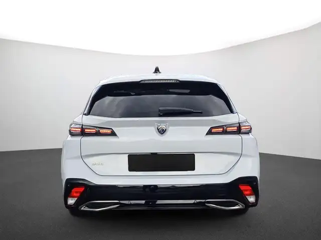 Peugeot 308 SW view 3