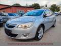 Opel Astra J Sports Tourer 1.4/Automatik/TÜV NEU Plateado - thumbnail 1