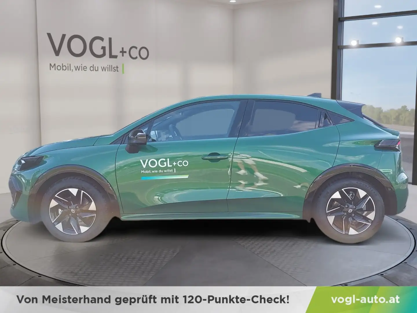 Renault Clio Techno TCe 115 Grün - 2
