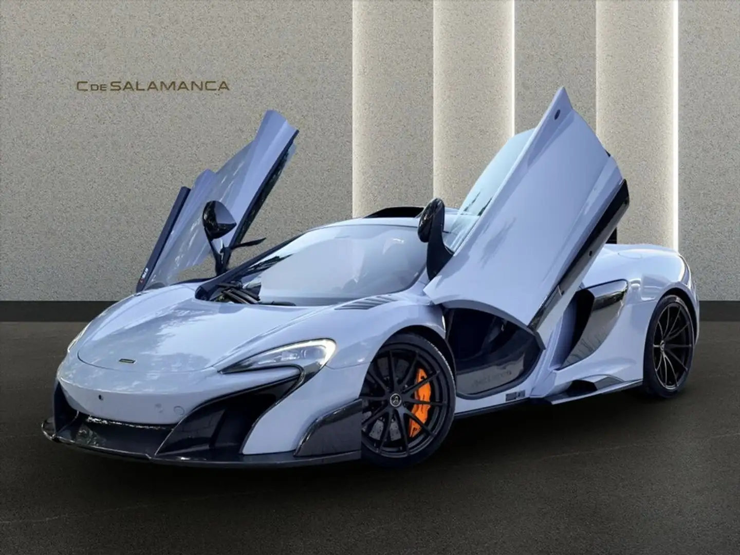 McLaren 675LT Coupé Grau - 2