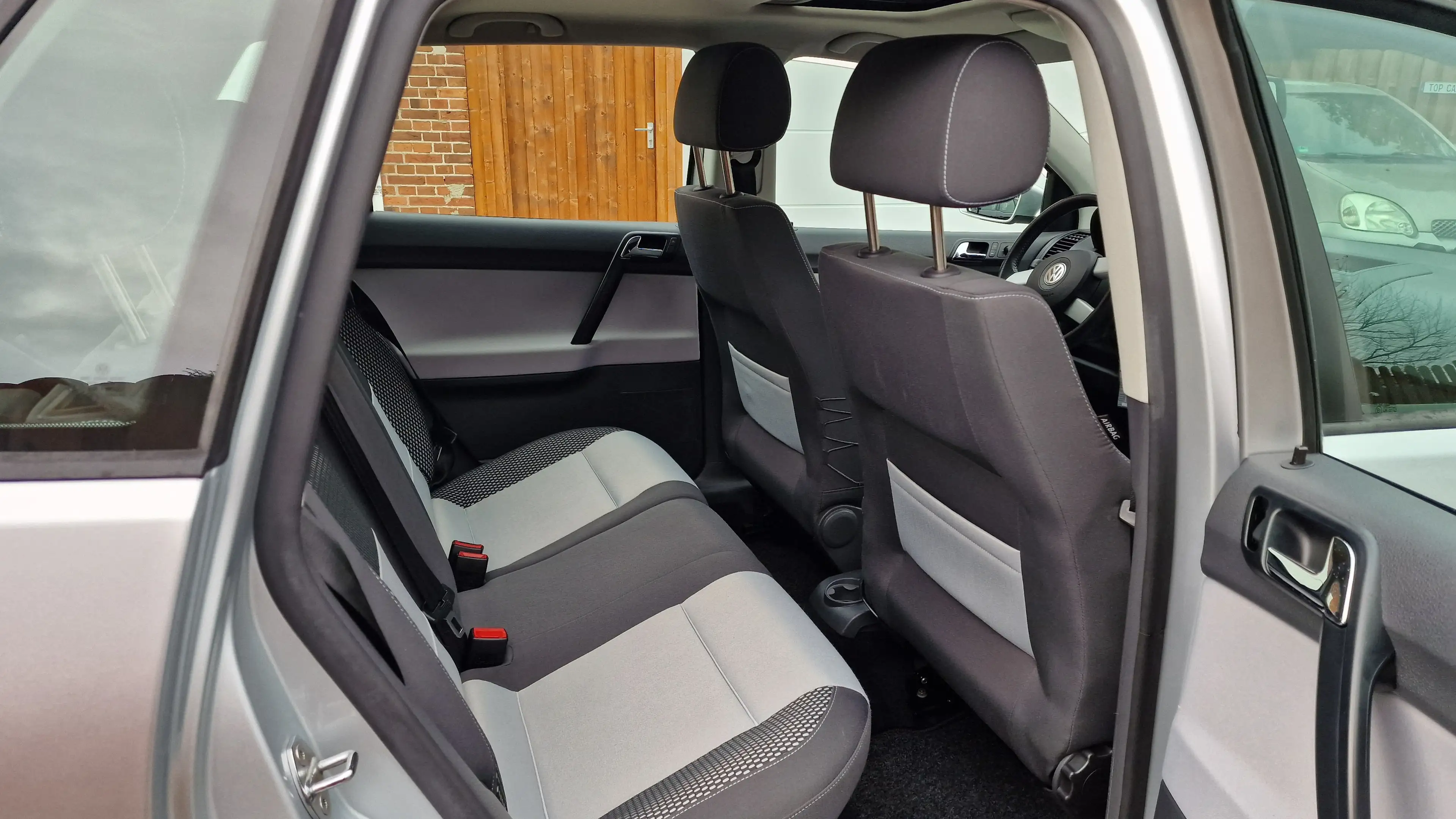 Volkswagen Polo Cross Automatik Tüv bis 10/27 Zahnriemen NEU — photo 9