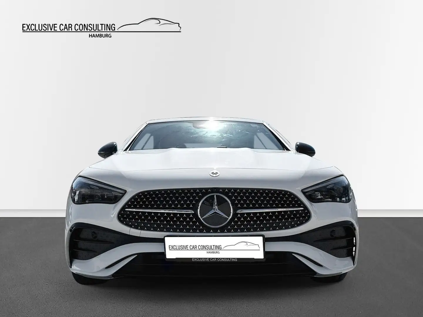 Mercedes-Benz CLE 300 4Matic Cabrio AMG Line Premium Plus Alb - 2