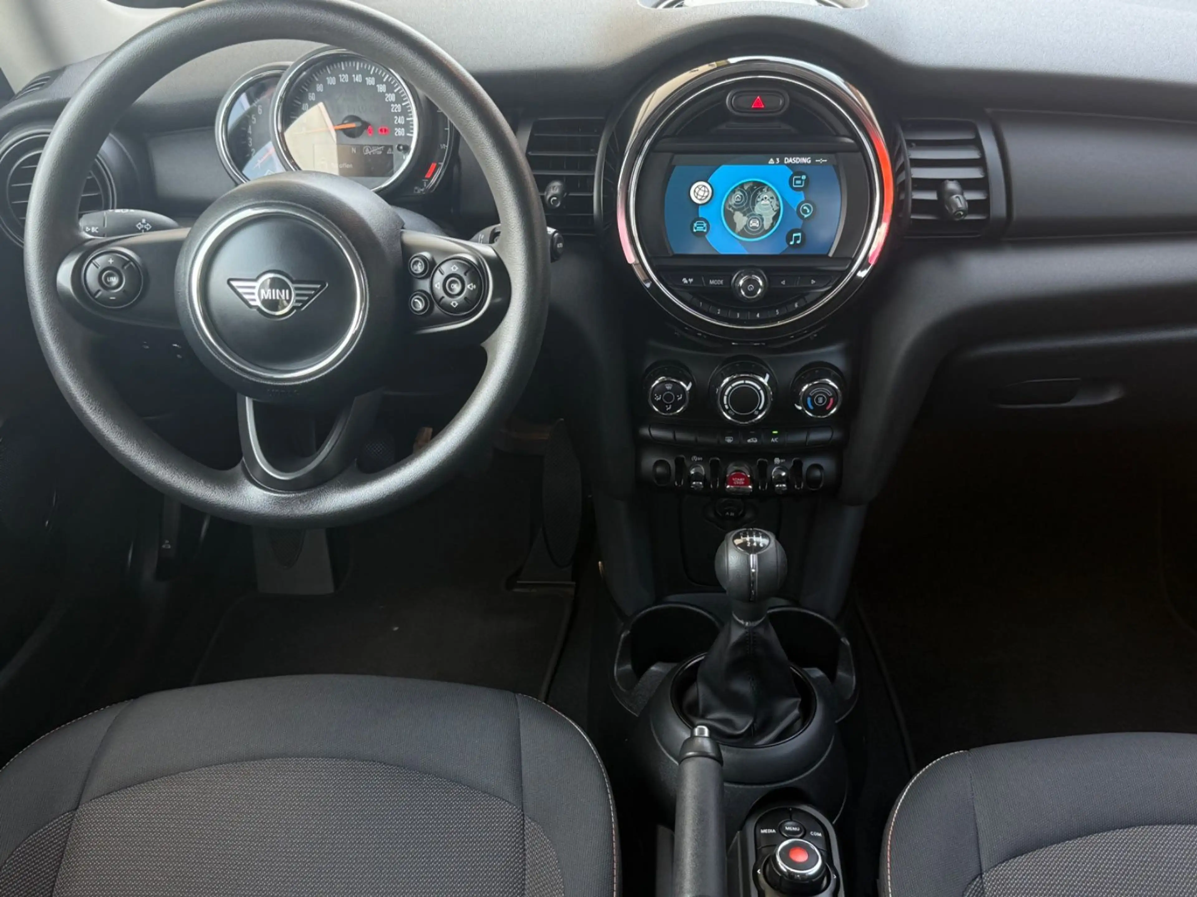 MINI One Mini 3-trg. One First! WENIG-KM! — photo 14
