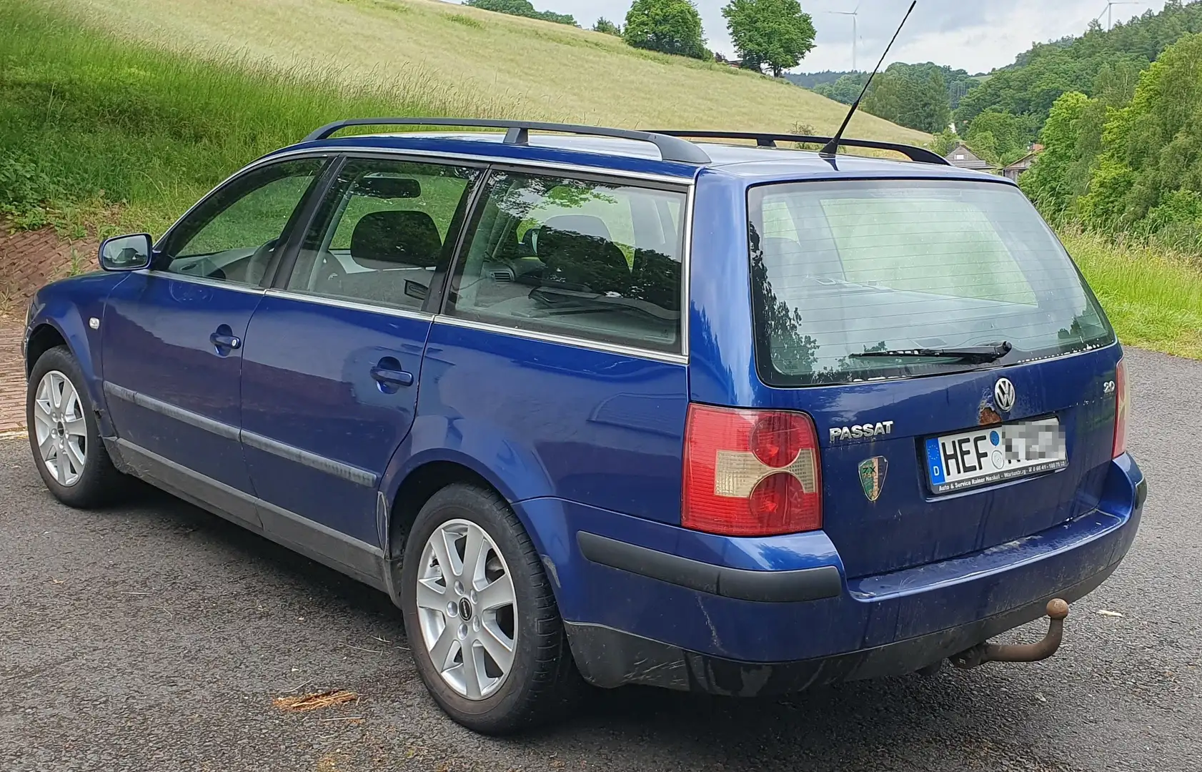 Volkswagen Passat Variant 2.0 Albastru - 1