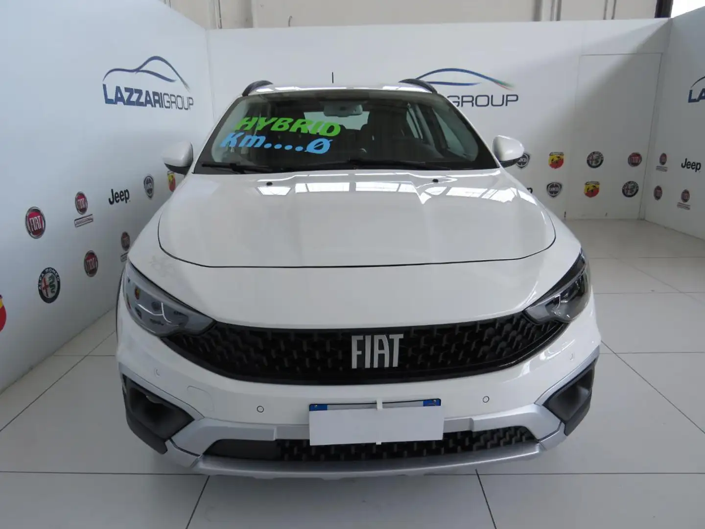 Fiat Tipo 1.5 Hybrid DCT 5 porte Cross Bianco - 2
