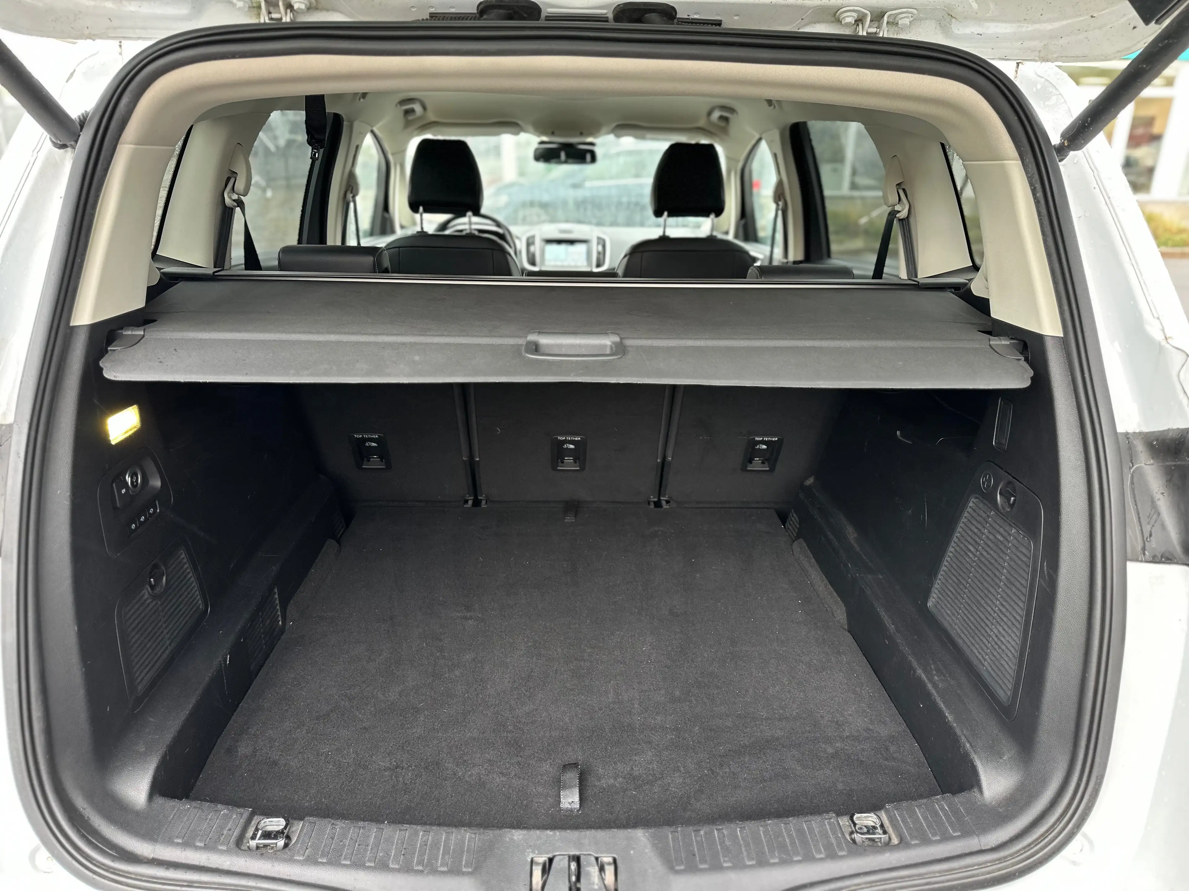 Ford S-Max Titanium VOLL AUSSTATTUNG — photo 9