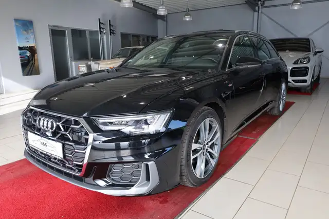 Audi A6 Avant view 2