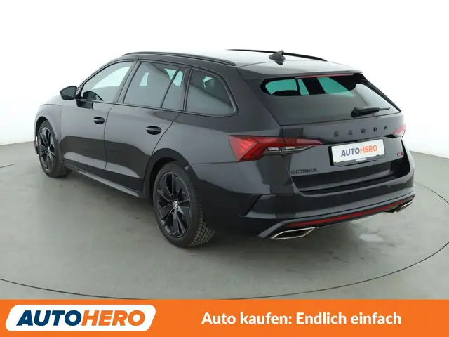 Skoda Octavia view 4