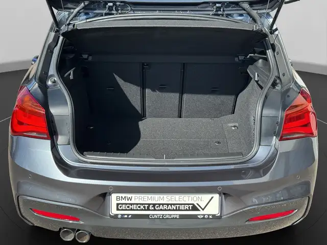 BMW 1 Series view 16