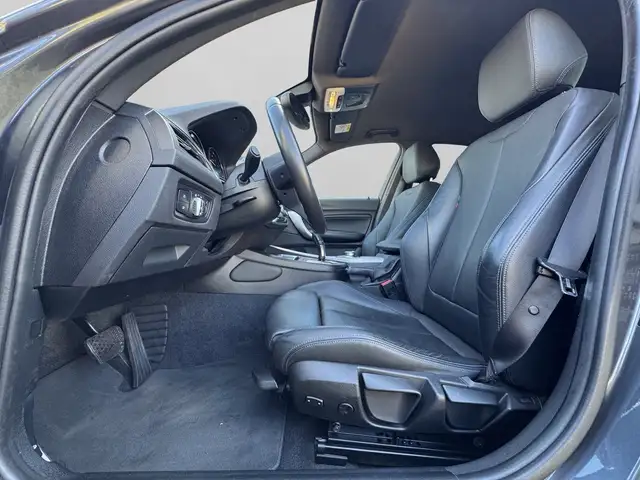 BMW 1 Series view 20