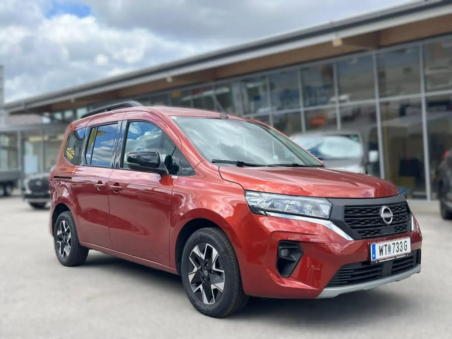 Nissan Townstar Tekna 1.3 DIG-T 130 6MT L1 Braun - 1
