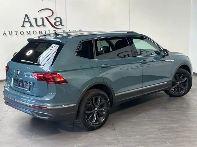 Volkswagen Tiguan Allspace view 5