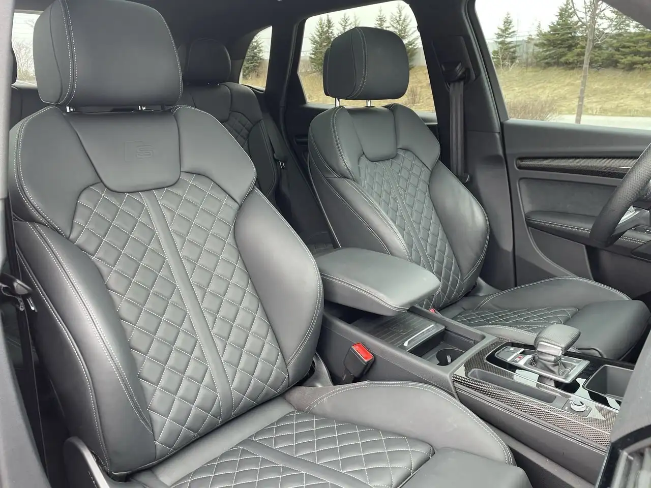 Audi SQ5 снимка Audi SQ5
