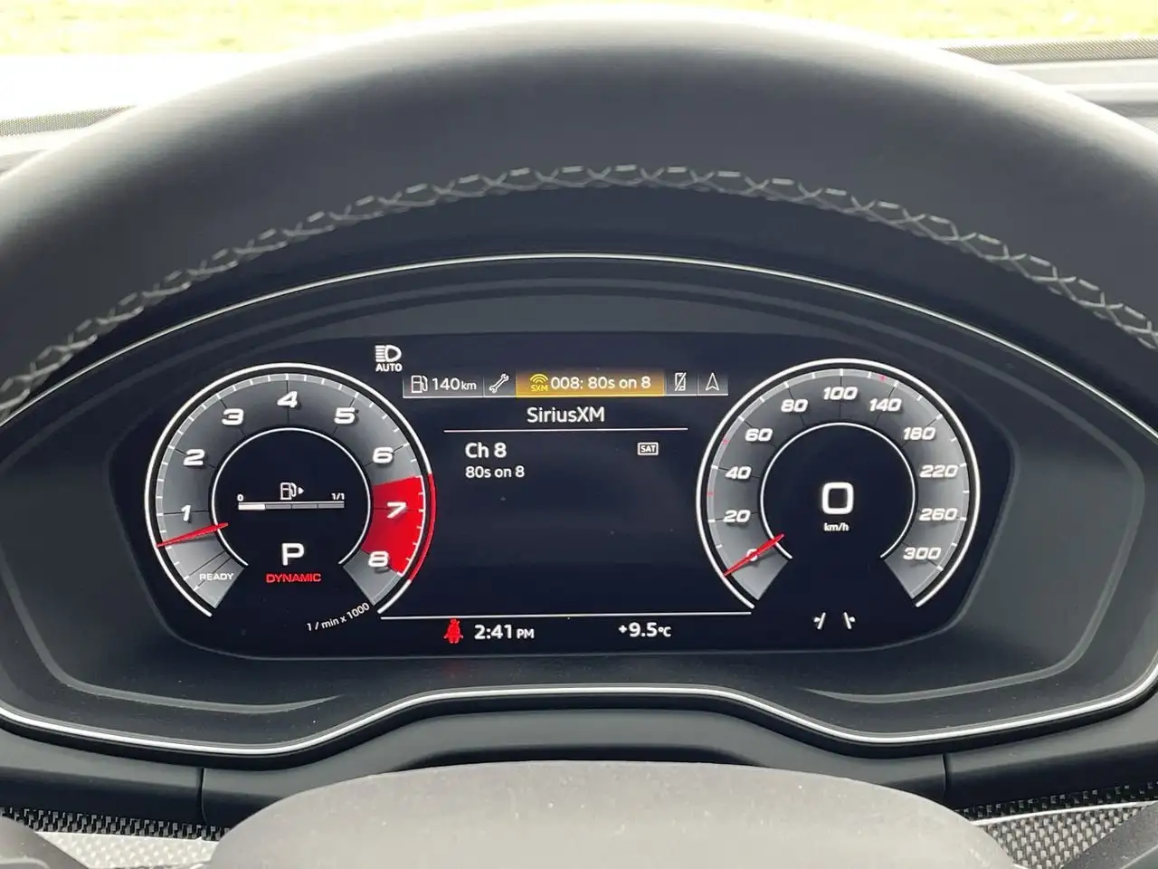 Audi SQ5 снимка Audi SQ5