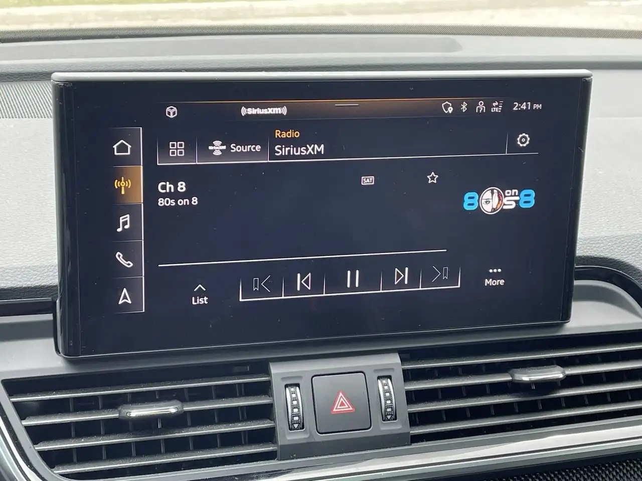 Audi SQ5 снимка Audi SQ5