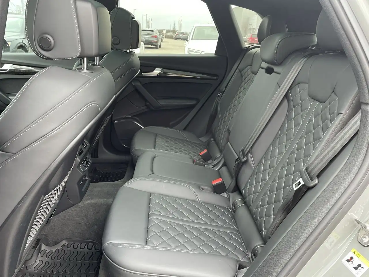 Audi SQ5 снимка Audi SQ5