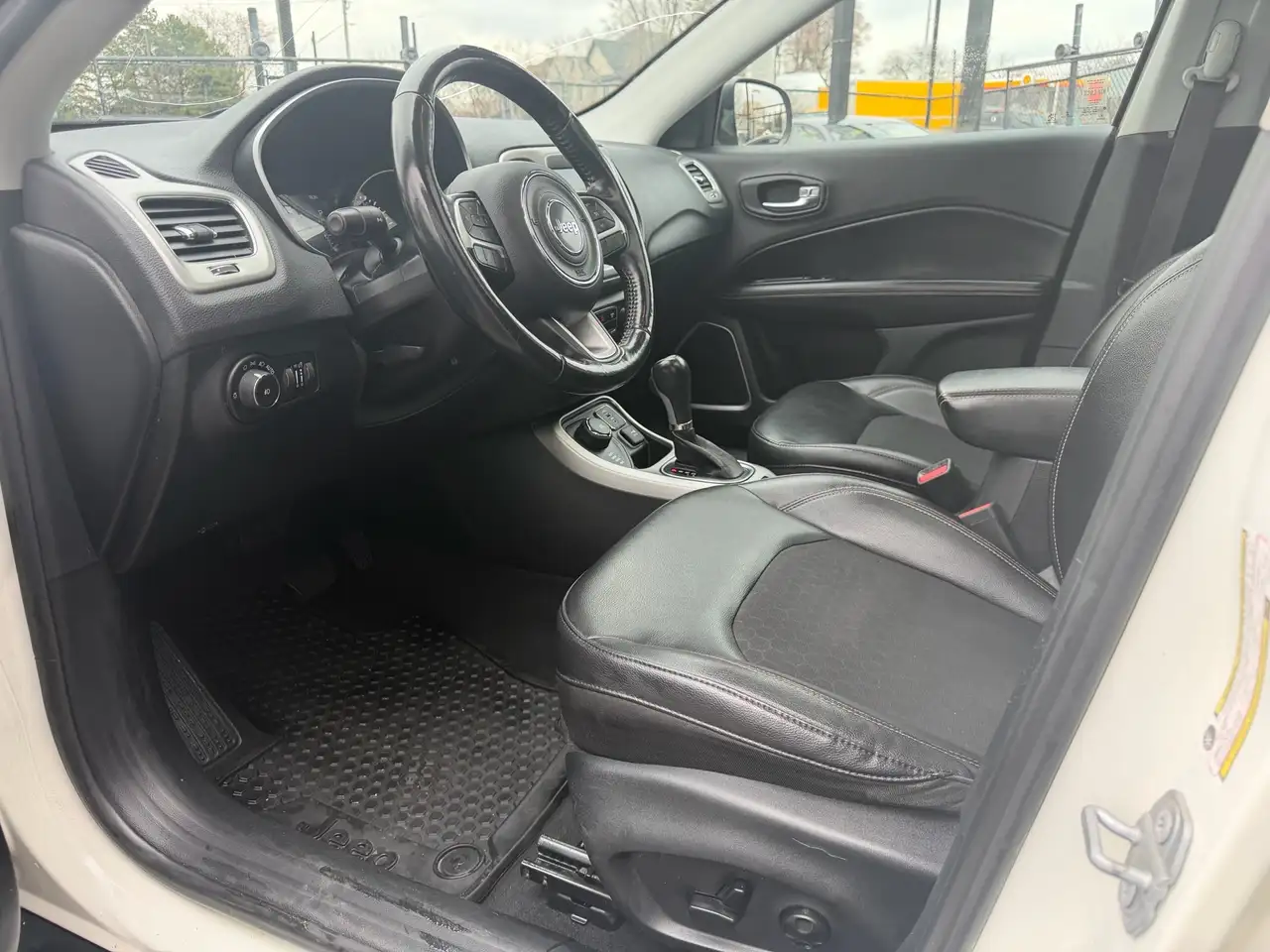 Jeep Compass fotografie Jeep Compass