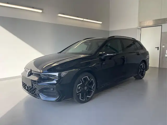 Volkswagen Golf Variant R-Line 150PS TDI DSG AHK+IQ-Light+Navi+Black St...