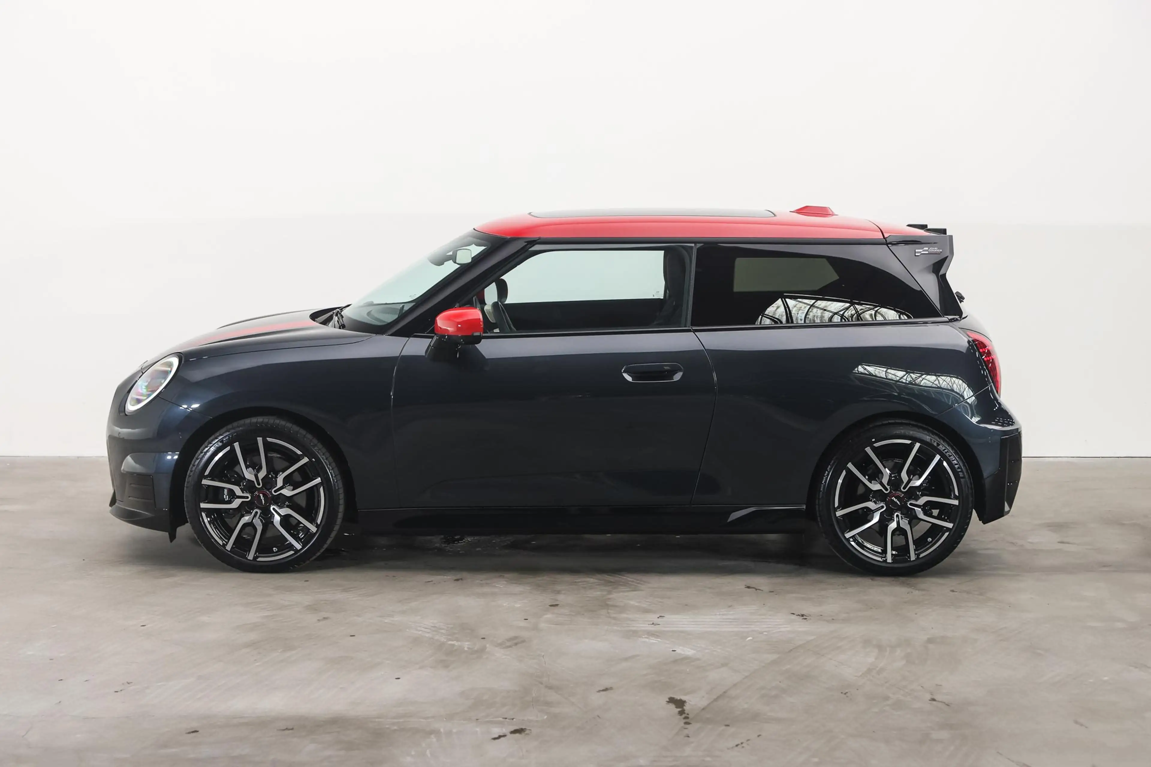MINI Cooper SE Hatchback / John Cooper Works / Pakket XL / John C — photo 7