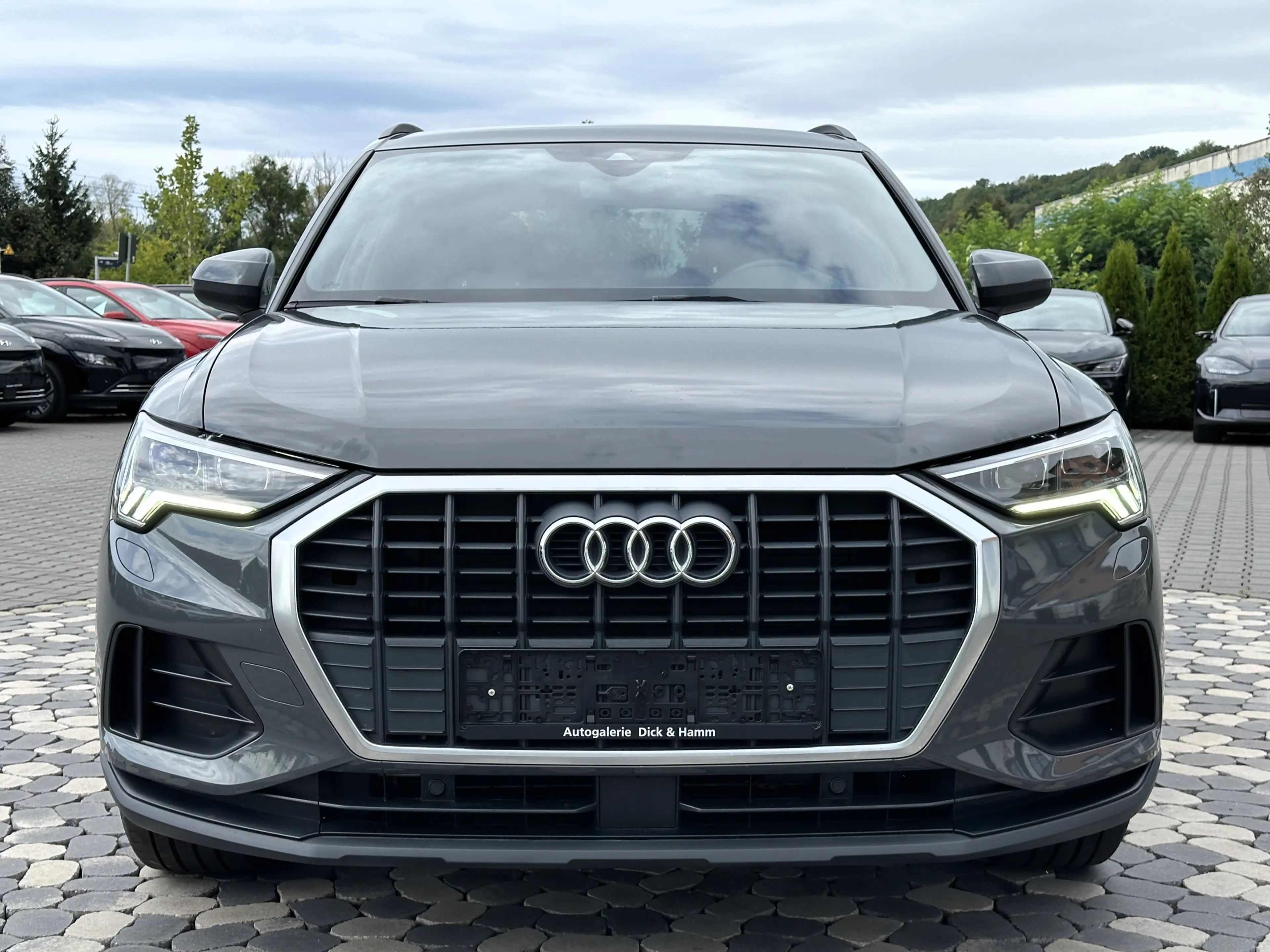 Audi Q3 S-Line Int. MATRIX NAVI SHZ APS eHECK — photo 3