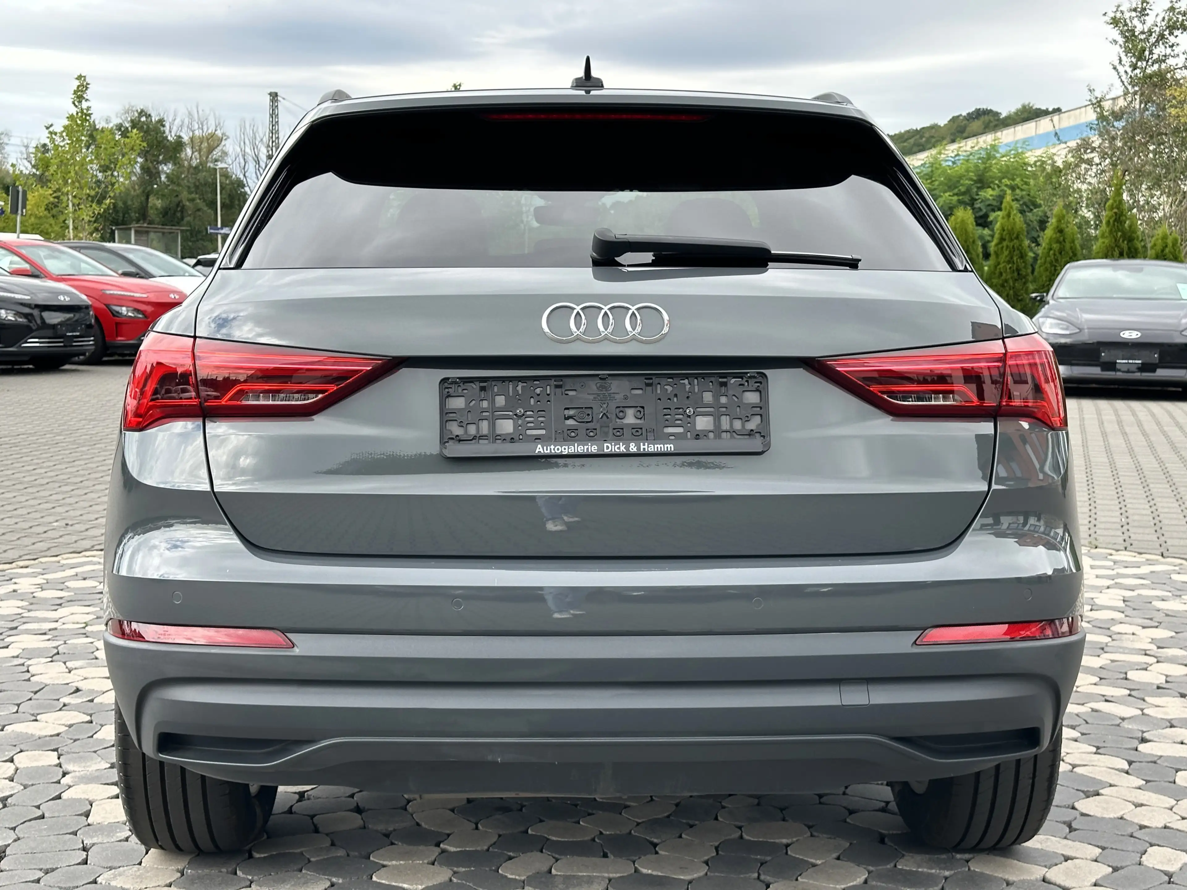 Audi Q3 S-Line Int. MATRIX NAVI SHZ APS eHECK — photo 7
