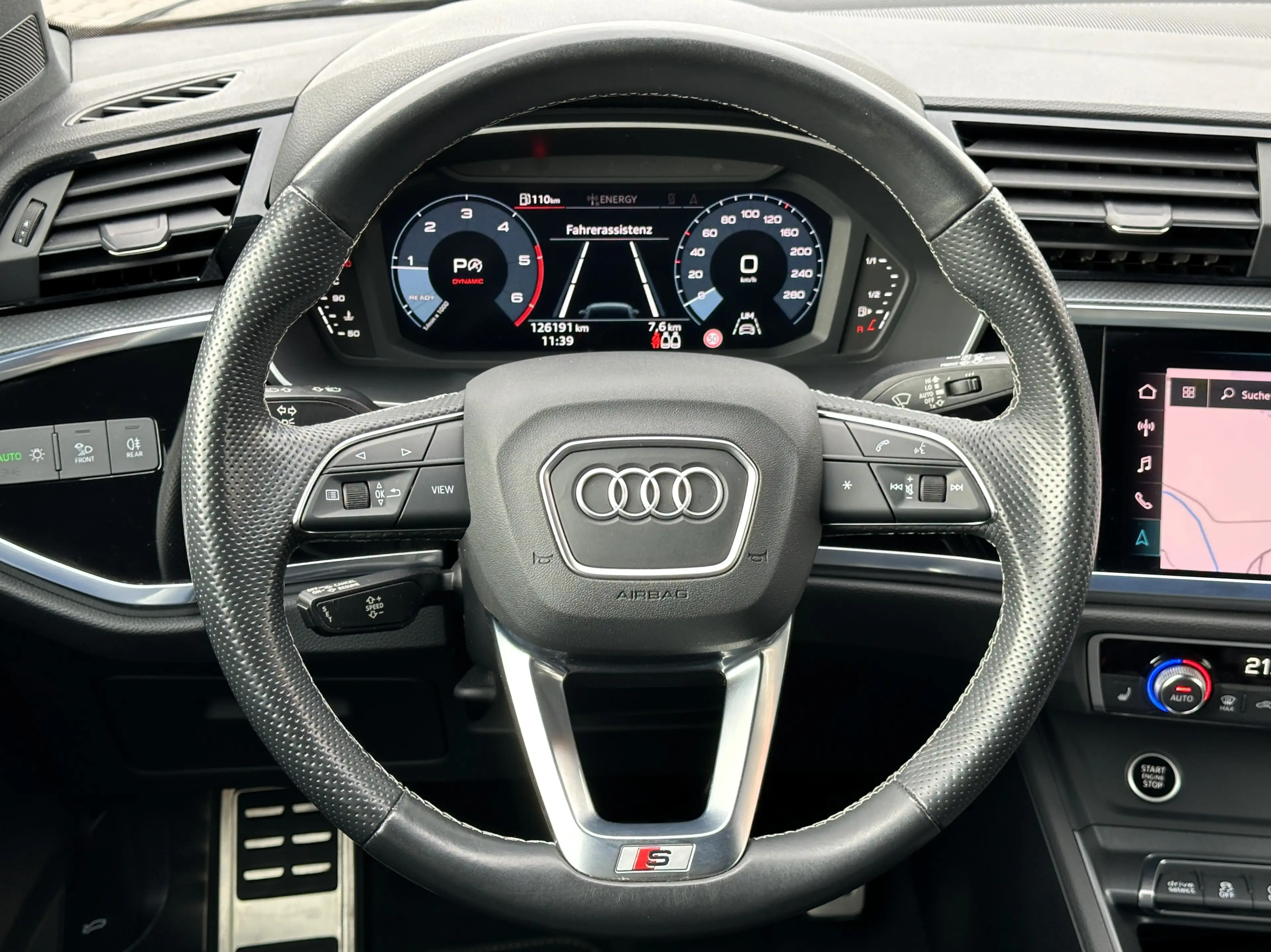 Audi Q3 S-Line Int. MATRIX NAVI SHZ APS eHECK — photo 16
